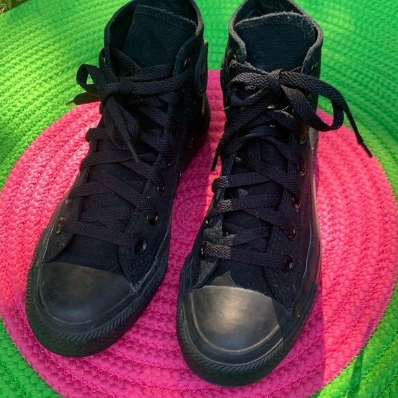 Converse mono black high tops 6 💋 - Picture 2 of 6